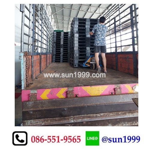 ผลงานจัดส่ง พาเลทพลาสติกมือสอง หน้าตะแกรง ขาวินโดว์ 110 x 110 x 12 ซม. 150 แผ่น